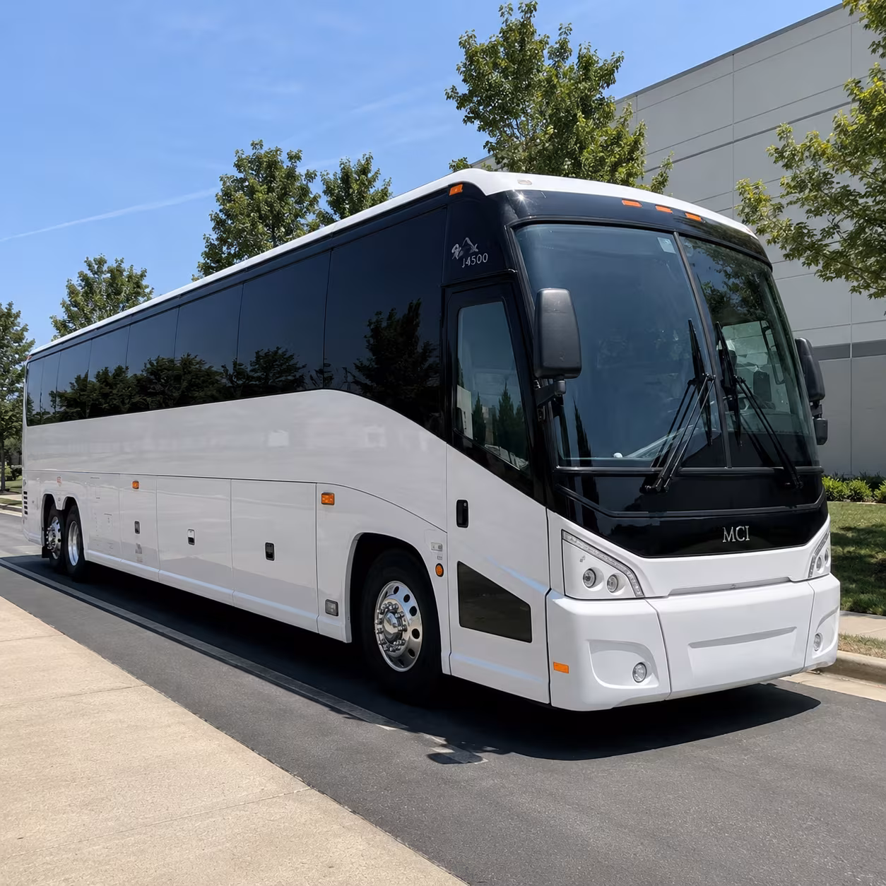 employee and vendor shuttles for the publix corporate campus