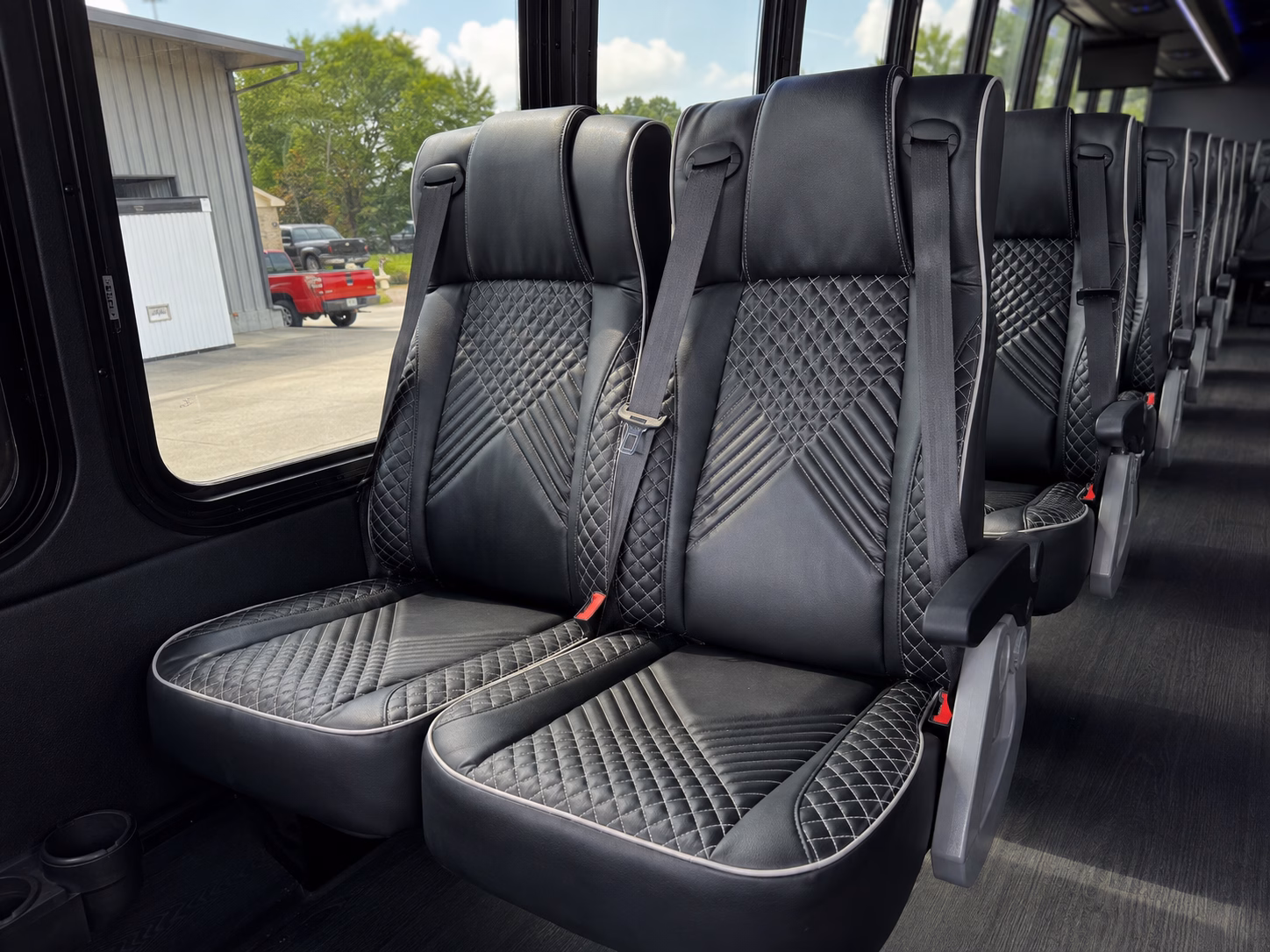 how the distance and duration of your trip affect charter bus rates in lakeland florida