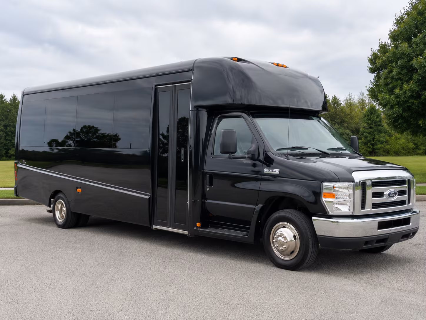 lakeland concert transportation onboard seating
