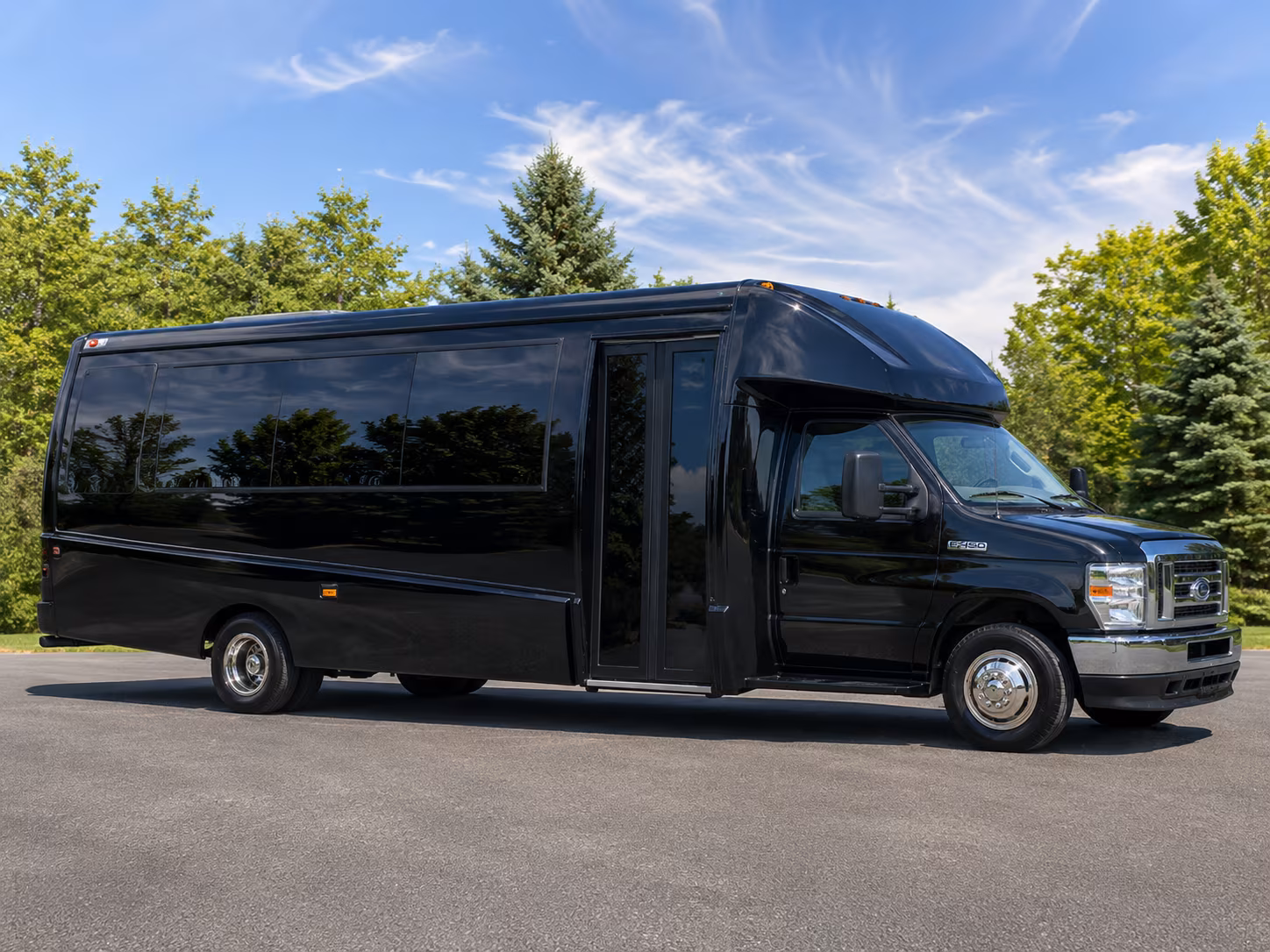 minibus rentals for polk museum of art and downtown lakeland destinations