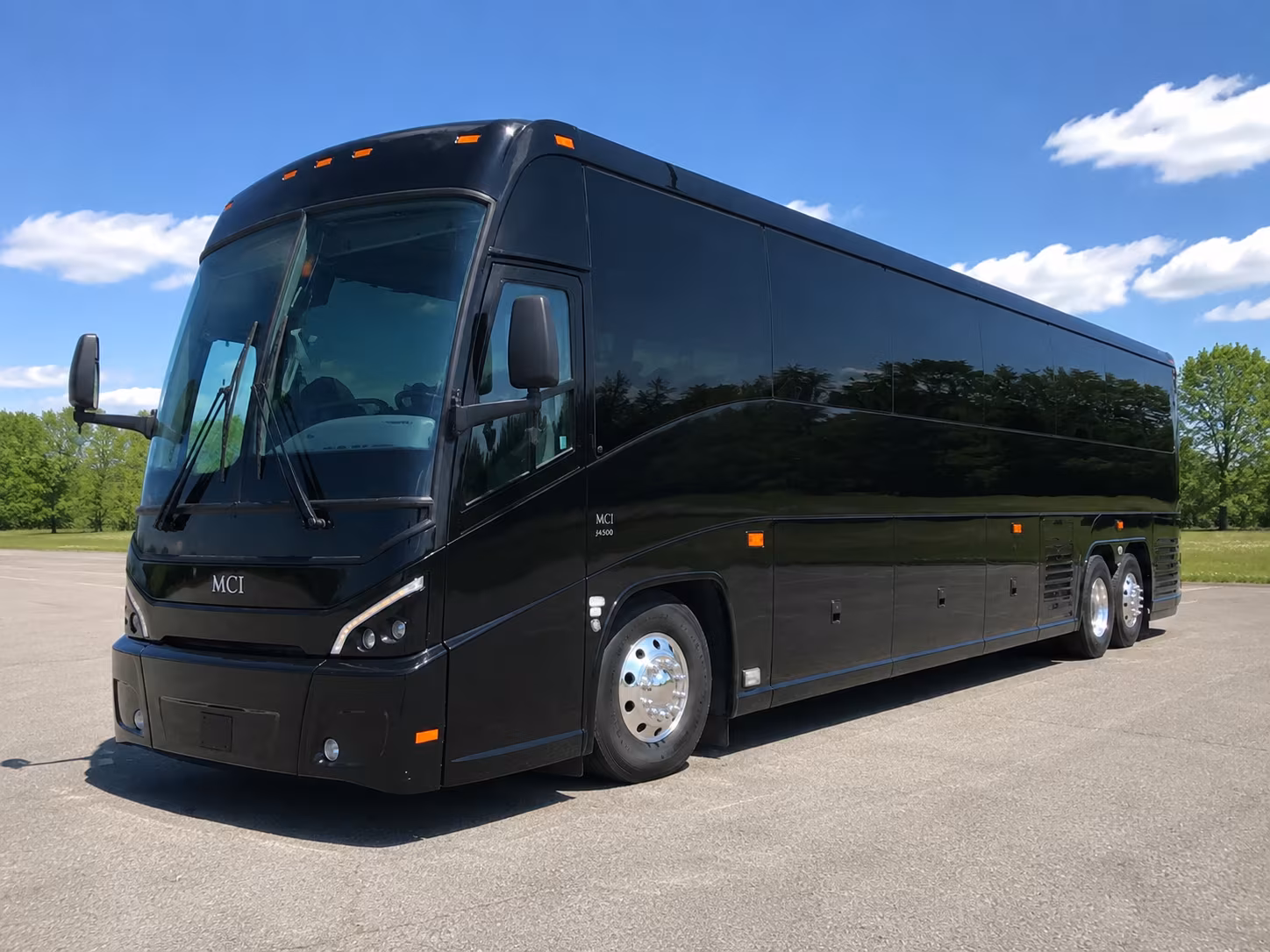 shuttle wedding guests between tampa international airport and lakeland
