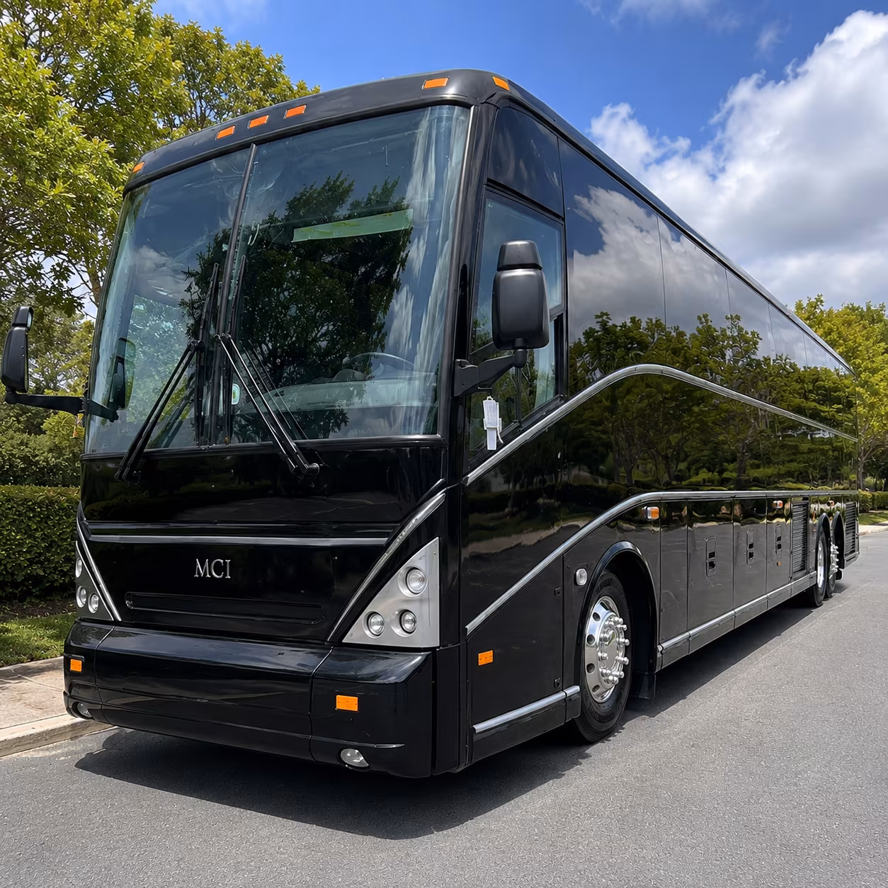 tampa bay bucs lightning rays game day shuttles from lakeland